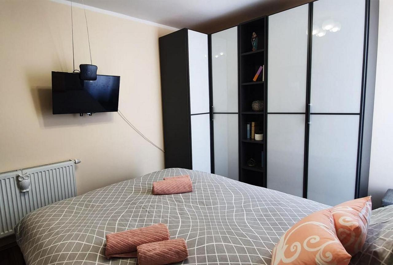 Apartments Tb โพราต ภายนอก รูปภาพ