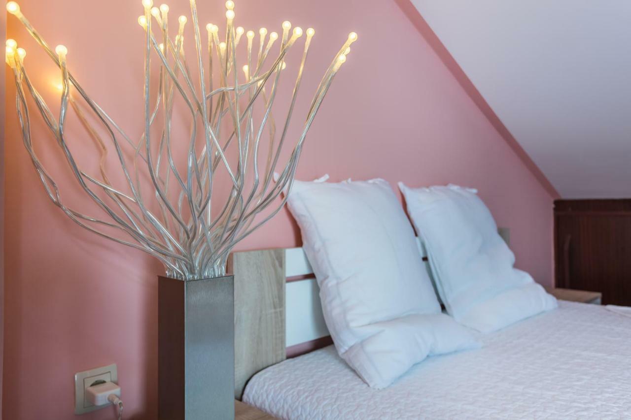 Apartments Tb โพราต ภายนอก รูปภาพ